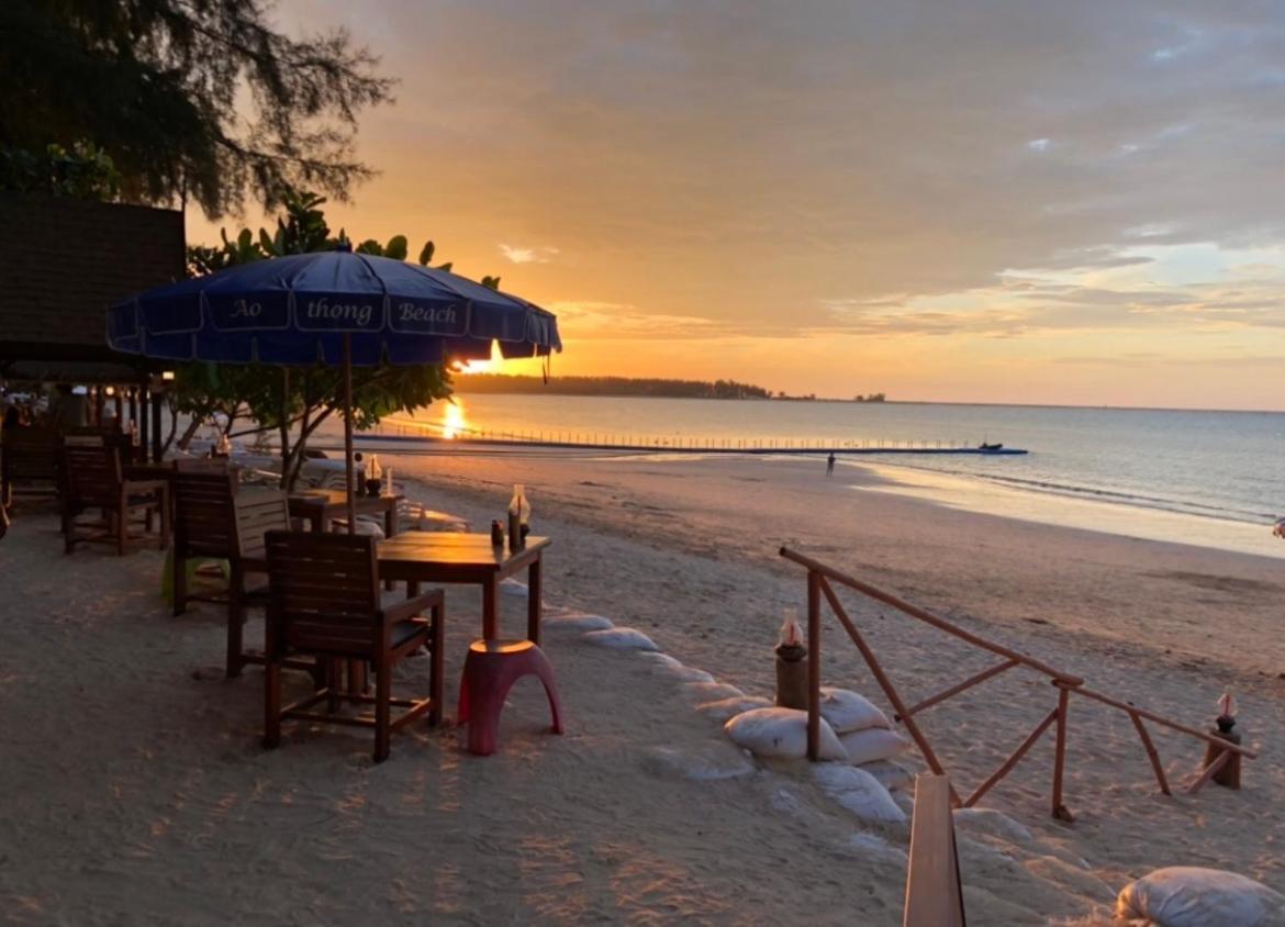 Ao Thong Beach Resort บางสัก ภายนอก รูปภาพ