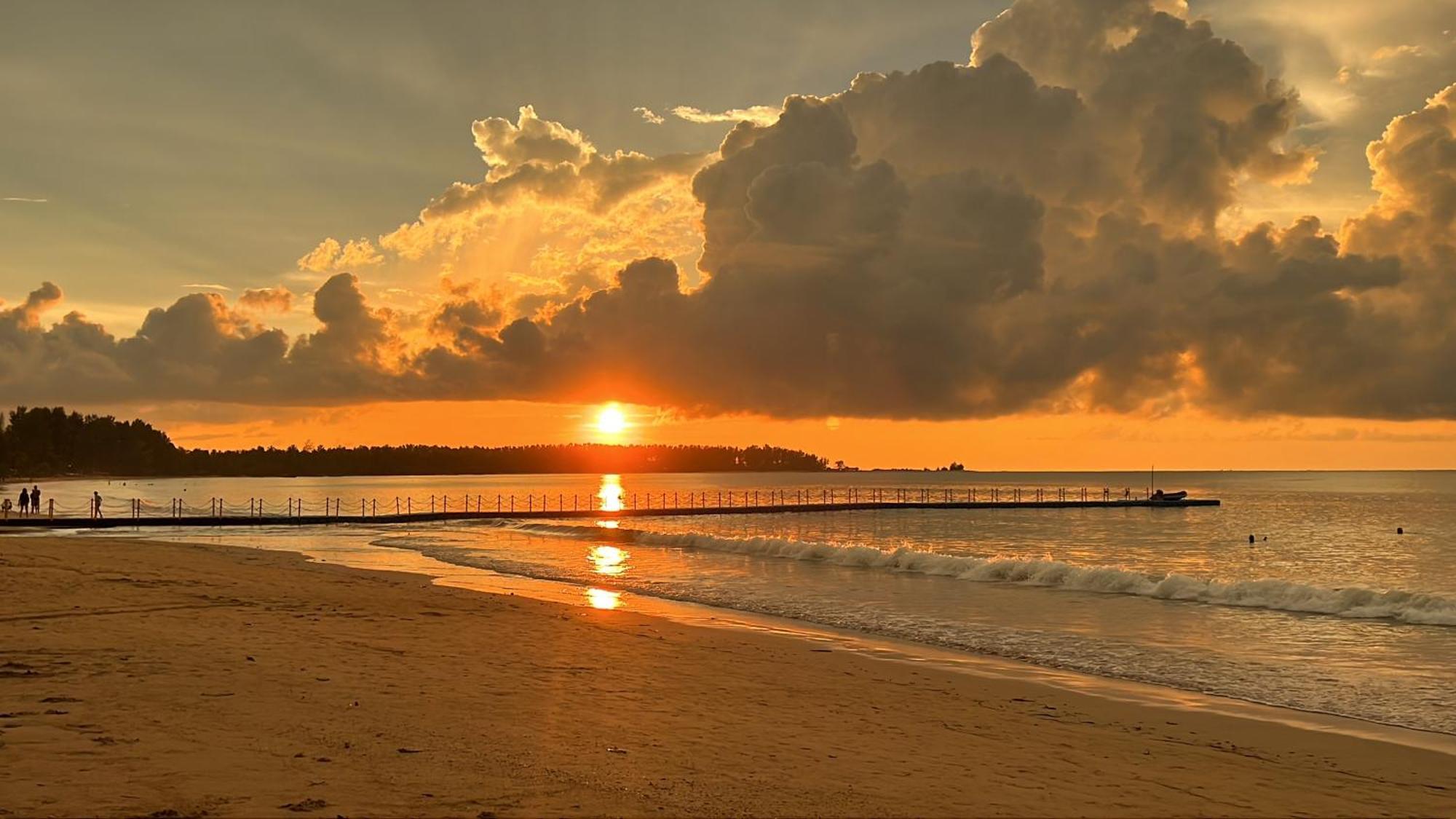 Ao Thong Beach Resort บางสัก ภายนอก รูปภาพ