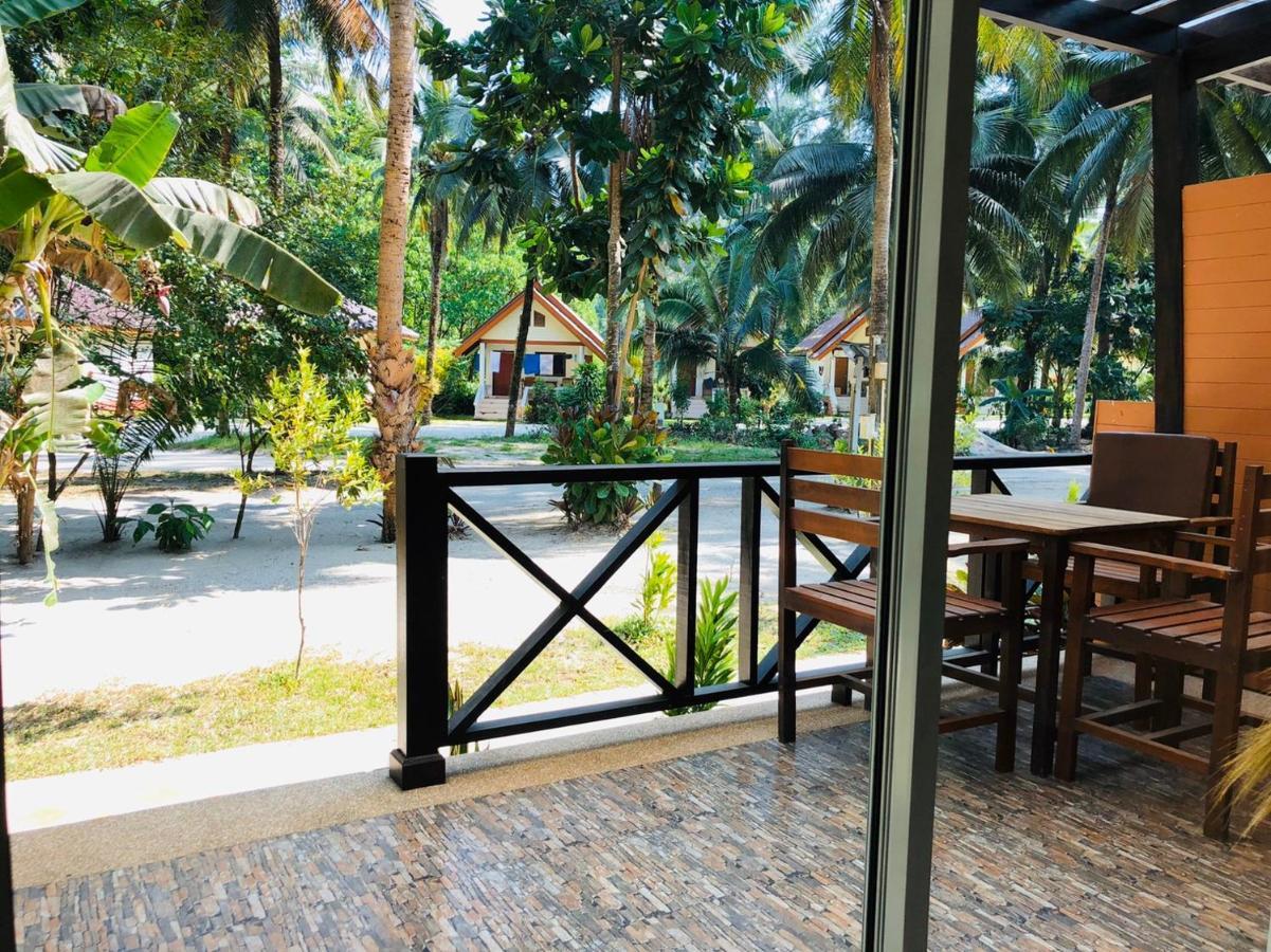 Ao Thong Beach Resort บางสัก ภายนอก รูปภาพ